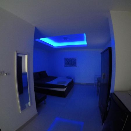 French Connection Hotel Pattaya ภายนอก รูปภาพ