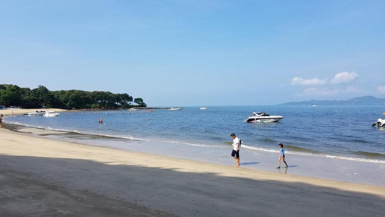 French Connection Hotel Pattaya ภายนอก รูปภาพ